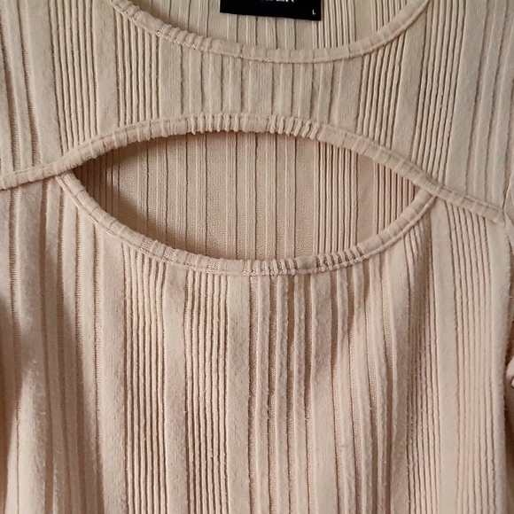 Cider Beige Ribbed Cutout Bodysuit Long Sleeve Bodycon Women’s Large - Picture 5 of 12